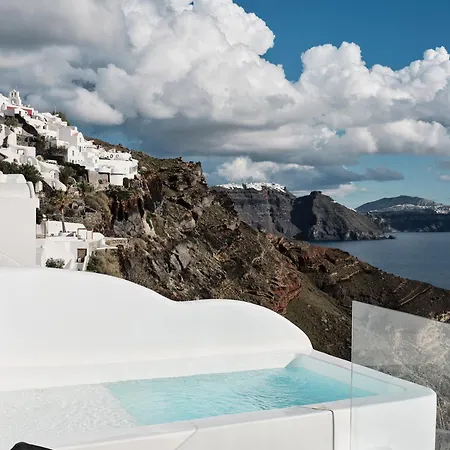 Olvos Luxury 3* Oia (Santorini)